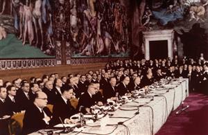《欧洲经济共同体条约》在罗马签订