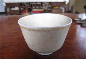 北朝白瓷碗