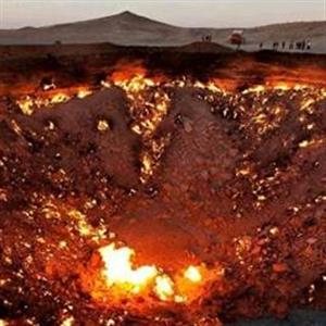 地狱之门：中亚沙漠一深坑大火40年不灭