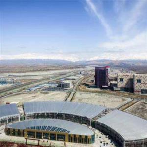 新疆的边境贸易和旅游业